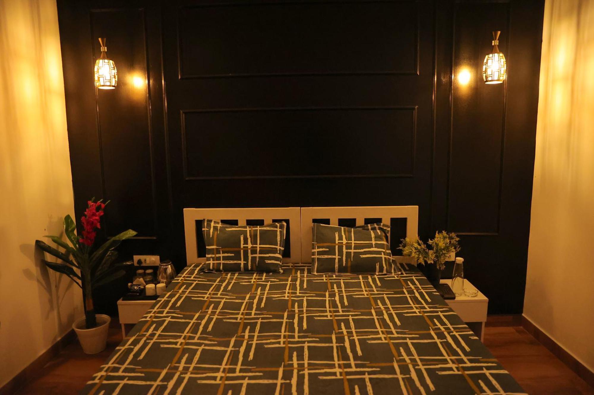 Agrah Stay - Kasa Lusso Stay Faridabad Ngoại thất bức ảnh