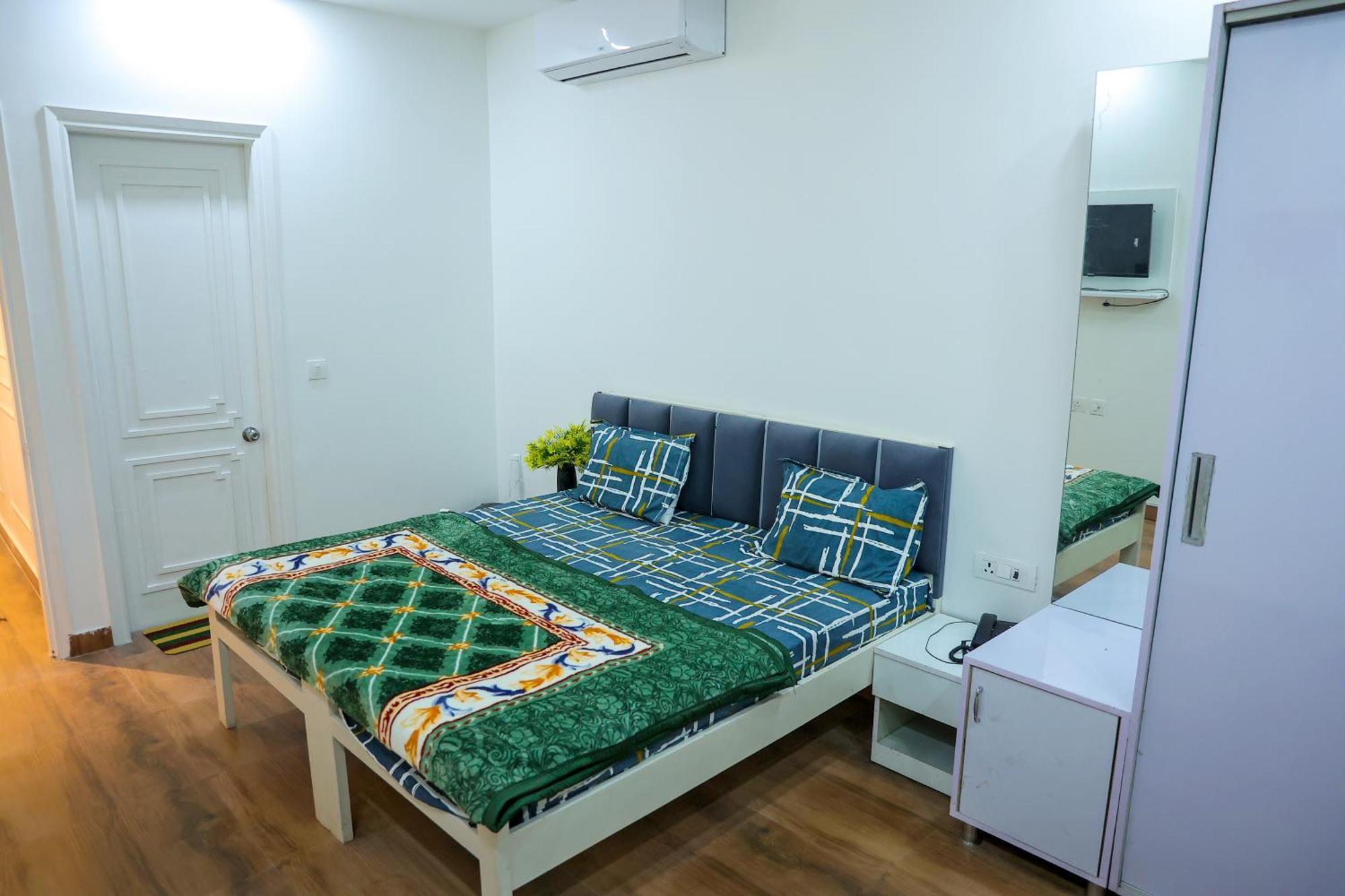 Agrah Stay - Kasa Lusso Stay Faridabad Ngoại thất bức ảnh
