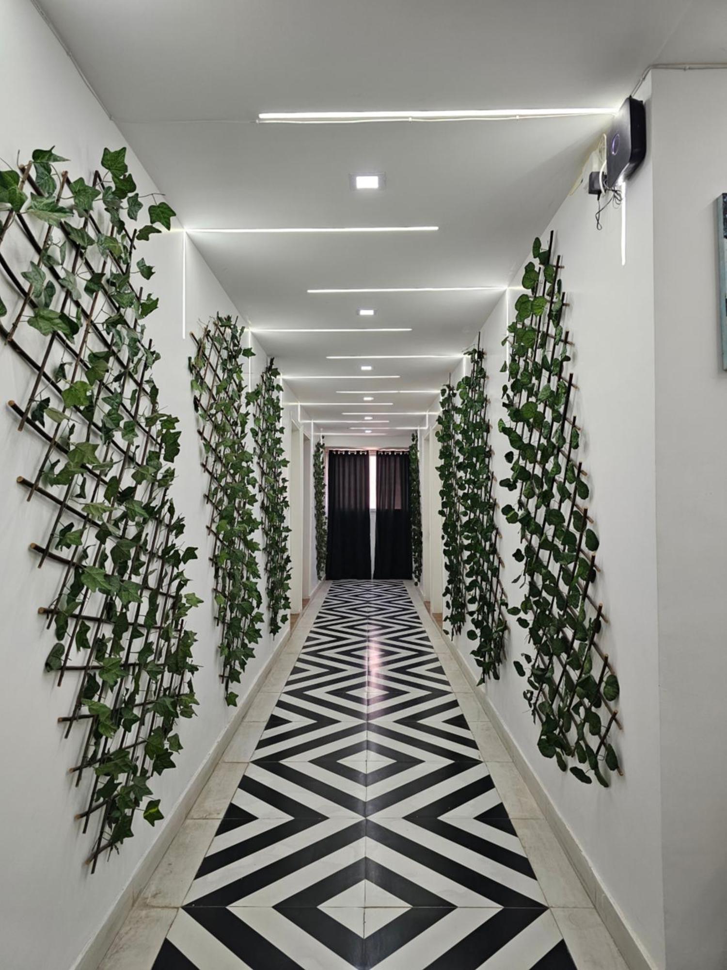 Agrah Stay - Kasa Lusso Stay Faridabad Ngoại thất bức ảnh